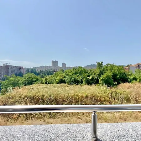 Cozy & Modern 1br For 4 Guests Next To Medical & Free Parking * Stara Zagora
