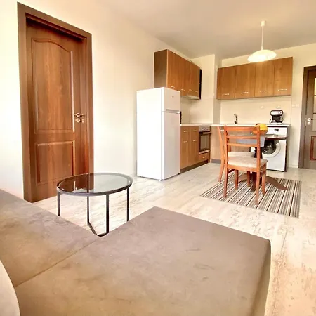 Apartman Cozy & Modern 1br For 4 Guests Next To Medical & Free Parking