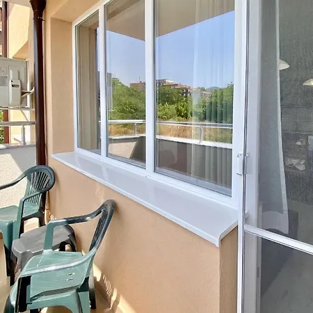 Cozy & Modern 1br For 4 Guests Next To Medical & Free Parking Apartman