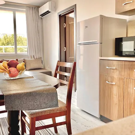 Apartman Cozy & Modern 1br For 4 Guests Next To Medical & Free Parking